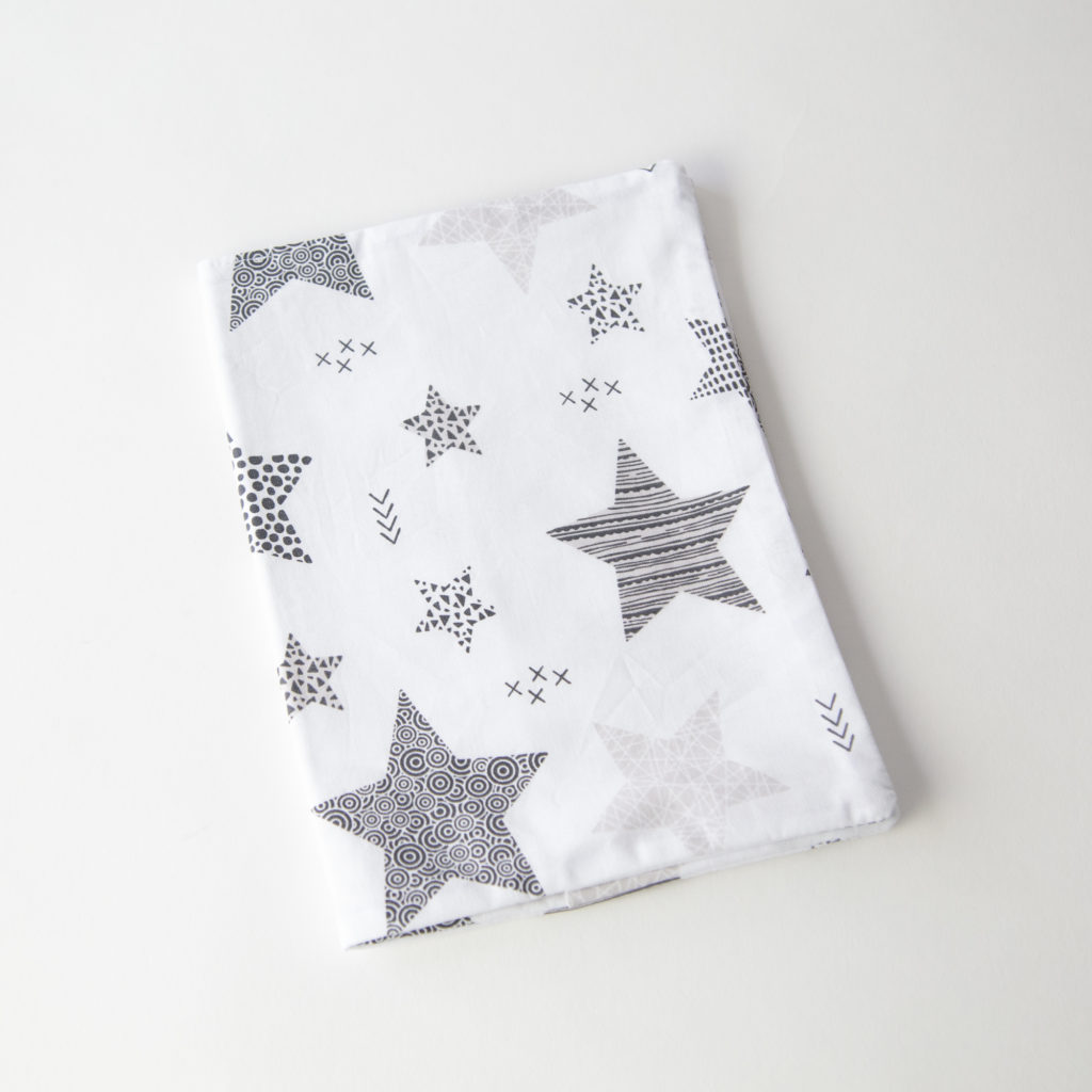 Protège Carnet De Santé - Sur Commande - Ludivine Sacco